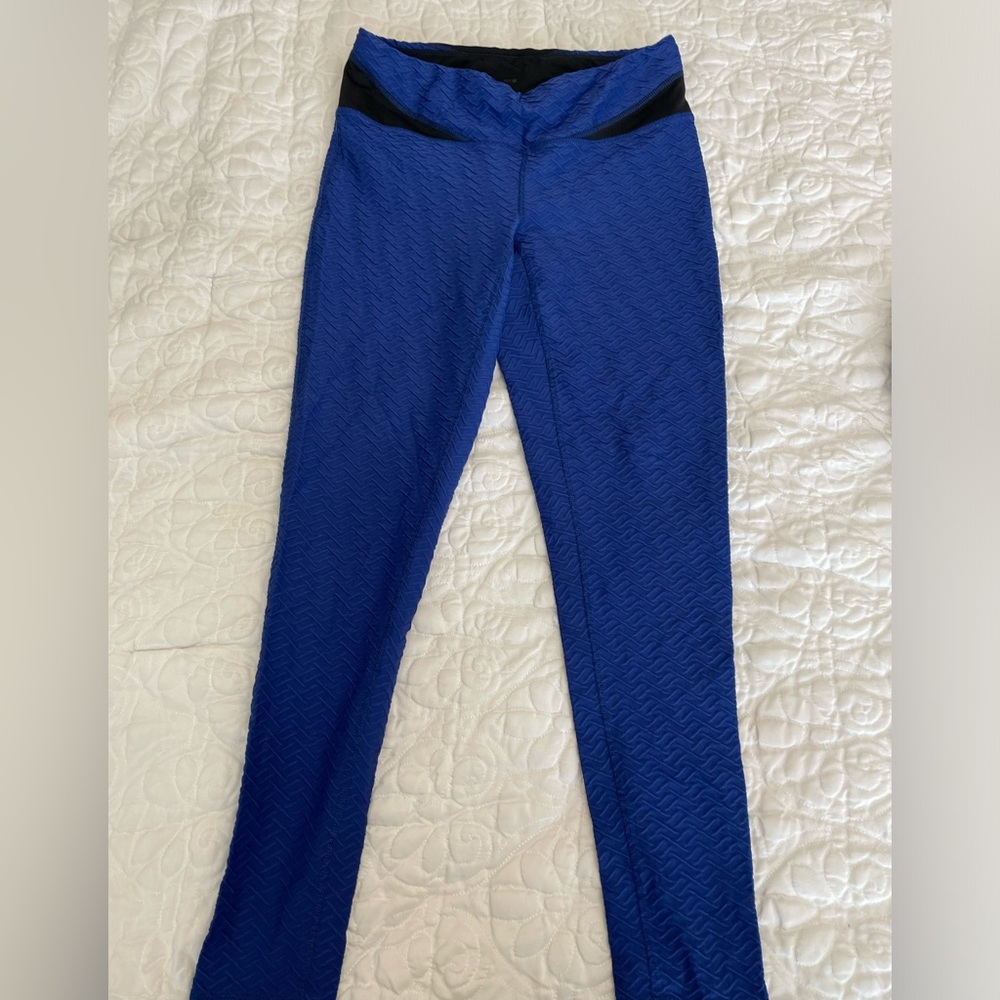 Lucy workout pants